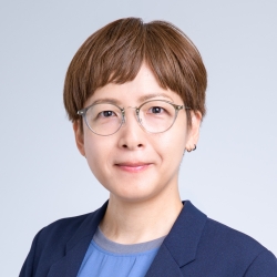 その社員意識調査、活かせていますか? <br />「社員意識調査が活きない本当の理由:問いの設計からアクションへ」_講師アイコン小宮山 朋子
